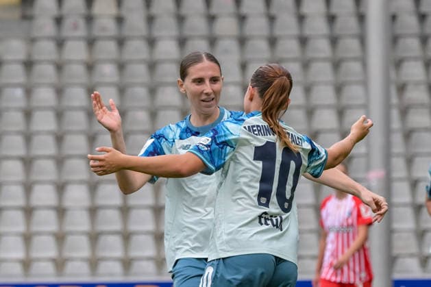 Estrella Merino of Bayer 04 Leverkusen Women, No. 10, celebrating her goal to make it 1–2 with Caroline Kehrer of Bayer 04 Leverkusen Women, No. 09, GER, SC Freiburg vs. Bayer 04 Leverkusen, Women’s Soccer, Bundesliga, Matchday 5, 2026–2027 Season, September 20, 2026 DFB regulations prohibit any use of photographs as image sequences and or quasi-video GER, SC Freiburg vs. Bayer 04 Leverkusen, Women’s Soccer, Bundesliga, Matchday 5, 2026–2027 Season, September 20, 2026, Freiburg Copyright: xEibner-Pressefotox EP_THS