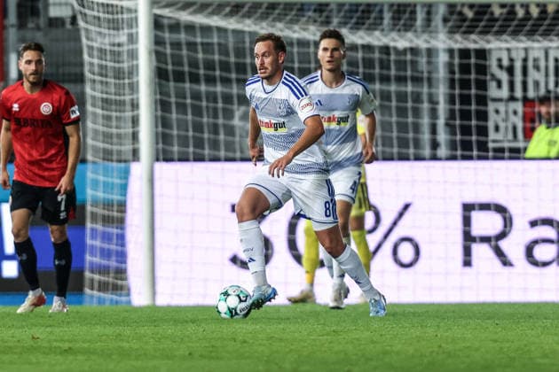 Sports, Soccer, 3rd Division, 2026–2027 Season, Matchday 7: SV Wehen Wiesbaden vs. MSV Duisburg, September 20, 2026, BRITA Arena, Aljaz Casar (MSV Duisburg), 8, Wiesbaden, BRITA Arena, Hesse, Germany