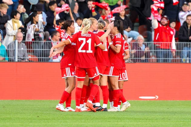 Soccer Europe UEFA Women s Champions League 2026–2027, Matchday 1 of the Group Stage, September 22, 2026, 6:45 p.m. FC Bayern Munich Women vs. Manchester City Women, Sportpark Unterhaching, Unterhaching, Germany. Celebration of FC Bayern Munich Women’s 1–0 goal. Unterhaching, Munich, Sportpark Unterhaching, Bavaria, Germany Copyright: xAmiirxAmedjouax