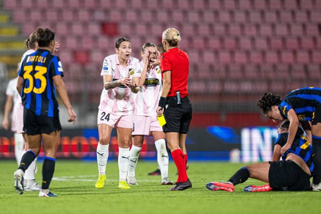 September 22, 2026: Tabitha Michelle Tindell of Häcken reacts to the referee during the Women’s Champions League soccer match between Inter and Häcken on September 22, 2026 in Monza. Photo by Carl Sandin, BILDBYRAN, code CS CS0982: soccer, football, UEFA Women s Champions League, Inter, Häcken, women s, BBENG Copyright: CARLxSANDIN BB260922CS078