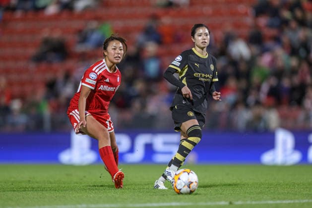 GER, Munich, FC Bayern Munich vs. Manchester City, Women’s Champions League, Soccer, UEFA, 2026–2027 Season, uhlsport Park, Matchday 1 in Pictures: from left, Momoko Tanikawa, FC Bayern Munich Women’s U-18, Yui Hasegawa, Manchester City Women’s 25. DFB and DFL regulations prohibit any use of photographs as image sequences and or quasi-video. September 22, 2026 Copyright: HMBxMedia HendrikxHamelau