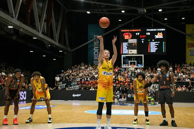 easyCredit Basketball Bundesliga, Matchday 3, Niners Chemnitz vs. Phoenix Hagen, September 27,2026, starting at 4:30 p.m., Chemnitz, Chemnitz Arena. In Photo 04: Bjarne Kraushaar. easyCredit Basketball Bundesliga, Matchday 3, Niners Chemnitz vs. Phoenix Hagen, Chemnitz, Saxony, Germany Copyright: xEHLxMedia MichelxKöhlerx 20262709-Niners-Chemnitz-Phoenix-Hagen_059