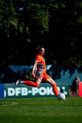 September 27, 2026, GER, Soccer, Women, DFB Cup, 2026–2027 Season, Round 1, SpVgg Greuther Fürth vs. TSG 1899 Hoffenheim, Lisa Lichtfus (TSG Hoffenheim), 28 on the ball in Fürth, Julius Hirsch Sports Center, Bavaria, Germany Copyright: xNordphoto Memmlerx