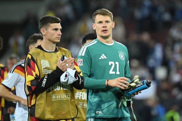 September 27, 2026, xemx, Soccer, UEFA Nations League, Germany vs. Greece, Alexander Nübel, German National Soccer Team (DFB), Disappointed, sad, frustrated, at a loss, Augsburg