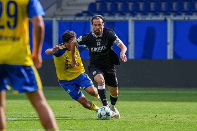 Dutch Soccer, International Friendly, International Break, 3rd Division, Eredivisie, 2026–2027 Season, Kooi Stadium, Leeuwarden, Netherlands, Saturday, October 3, 2026, SC Cambuur Leeuwarden vs. SV Meppen, Ersin Zehir (SV Meppen), 6 Copyright: xMichelxWittex