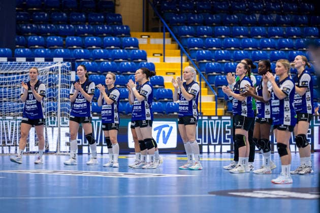 The HSG Blomberg Lippe players look disappointed after their 31–33 loss GER, HSG Blomberg Lippe vs. HC Podravka, Handball, EHF Champions League Women, Group Stage, 2026–2027 Season, October 3, 2026, GER, HSG Blomberg Lippe vs. HC Podravka, Handball, EHF Champions League Women, Group Stage, 2026–2027 Season, October 3, 2026, Lemgo Copyright: xEibner-Pressefoto JanxRollingerx EP_JSK