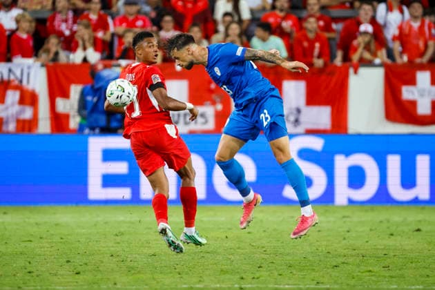 Dan Ndoye of Switzerland, 11, and David Brekalo of Slovenia, 23, battling for the ball; Switzerland, UEFA, Nations League, Matchday 3, Switzerland vs. Slovenia, October 3, 2026, Swissporarena, Lucerne, Switzerland Copyright: xGrantxHubbsx