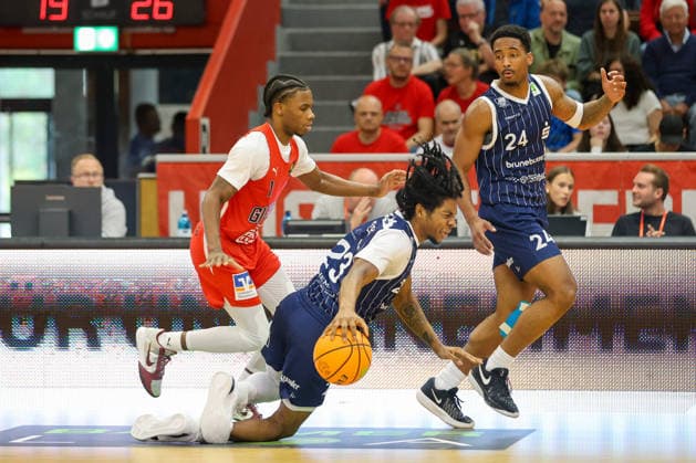 GER, GIESSEN 46ers vs. VfL SparkassenStars Bochum, Basketball, ProA, Matchday 3, 2026–2027 Season, April 10, 2026,Nigel Scantlebury Giessen 46ers GER, GIESSEN 46ers vs. VfL SparkassenStars Bochum, Basketball, ProA, Matchday 3, 2026–2027 Season, April 10, 2026 GIESSEN 46ers Copyright: xEibner-Pressefoto JavadxMohammadpourx EP_JMR