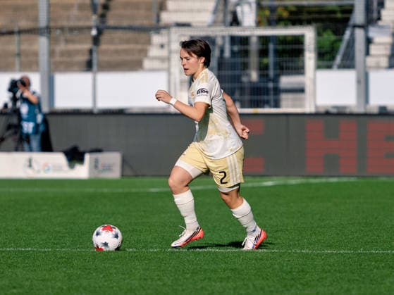 Tomke Schneider 1 FC Union Berlin, 02 on the Ball GER, Soccer, VfB Stuttgart vs. 1 FC Union Berlin, Google Pixel Women s Bundesliga, Matchday 6, Stuttgart, 2026–2027 Season, October 4, 2026 GER, Soccer, VfB Stuttgart vs. 1 FC Union Berlin, Google Pixel Women’s Bundesliga, Matchday 6, Stuttgart, 2026–2027 Season, October 4, 2026 Stuttgart Copyright: xCarstenxSchweringx EP_CSG