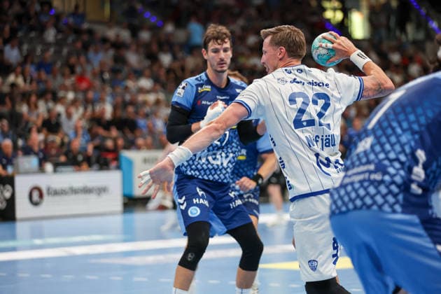 Adam Nyfjaell, TBV Lemgo Lippe, 22, with a shot; GER, TVB Stuttgart vs. TBV Lemgo Lippe, Handball, Opel Handball Bundesliga, Matchday 6, 2026–2027 season, October 4, 2026, GER, TVB Stuttgart vs. TBV Lemgo Lippe, Handball, Opel Handball Bundesliga, Matchday 6, 2026–2027 season, October 4, 2026, Stuttgart Copyright: xEibner-Pressefoto SoerenxHerwegx EP_SHG