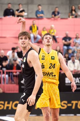 Tigers Tübingen vs. Nuremberg Falcons, Men s, 2nd Bundesliga, Barmer 2 Basketball Bundesliga, Pro A, Matchday 3, 2026–2027 Season, April 10, 2026, Creighton Morisch, Tigers Tübingen, 24 after the shot
