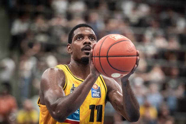 Darius Perry, MHP RIESEN Ludwigsburg, 11 free throws (GER), MHP Riesen Ludwigsburg vs. VET CONCEPT Gladiators Trier, Basketball Bundesliga, easycredit BBL, Matchday 4, 2026–2027 season, October 4, 2026 GER, MHP Riesen Ludwigsburg vs. VET CONCEPT Gladiators Trier, Basketball Bundesliga, easycredit BBL, Matchday 4, 2026–2027 season, October 4, 2026 Ludwigsburg Copyright: xSandyxDinkelackerx EP_SDR