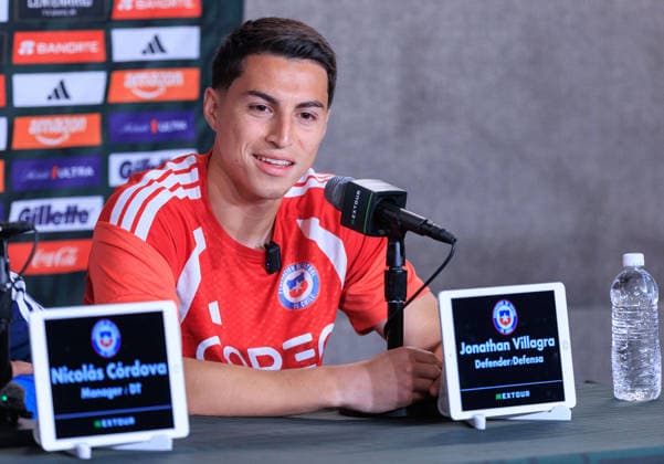 October 5, 2026, Los Angeles, California, USA: Jonathan Villagra 27 of Chile during a press conference, PK, Pressekonferenz before an International Friendly, Länderspiel, Nationalmannschaft match against Mexico at BMO Stadium on Tuesday, October 6, 2026, in Los Angeles, California. JAVIER ROJAS PI Los Angeles USA - ZUMAp124 20261005_zaa_p124_046 Copyright: xJavierxRojasx