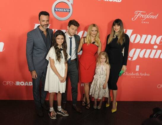 August 29, 2017 - Hollywood, California, U.S. - Ried Scott, Lola Flanery, Jon Rudnitsky, Reese Whitherspoon, Eden Grace Redfield, Lake Bell attends The Los Angeles Premiere of Home Again held at the Directors Guild Of America in Los Angeles, California on August 28, 2017. 2017 Hollywood U.S. - ZUMAl86_ 20170829_zaf_l86_103 Copyright: xDavexLongendykex