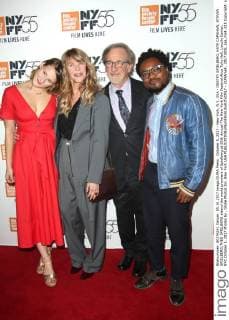October 5, 2017 - New York, N.Y, USA - DESTRY SPIELBERG, KATE CAPSHAW, STEVEN SPIELBERG,THEO SPIELBERG attend the world premiere of Spielberg at 55th Annual The New York Film Festival.Alice Tully Hall, Lincoln Center, NYC.October 5, 2017.Photos by , Globe Photos Inc. New York USA - ZUMAms4_ 20171005_zaa_ms4_015 Copyright: xSoniaxMoskowitzx