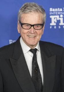 November 30, 2017 - Santa Barbara, California, USA - Actor DON MURPHY on the red carpet at the 12th annual Kirk Douglas Award for Excellence in Film honoring Dame Judi Dench. The award goes to a lifelong contributor to cinema through work in front of the camera, behind, or both. Past honorees include Warren Beatty, Jane Fonda, Jessica Lange, Forest Whitaker, Robert DeNiro, Michael Douglas, Harrison Ford, Quentin Tarantino, Ed Harris, and John Travolta. Proceeds from the black-tie event support the Santa Barbara International Film Festivals education programs. Santa Barbara USA - ZUMAh13_ 20171130_zaf_h13_001 Copyright: xPJxHellerx