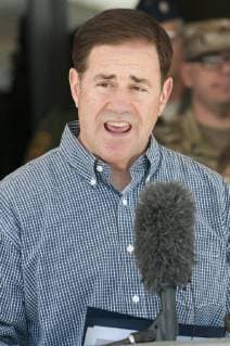 The governor of Arizona, the Republican Doug Ducey, speaks during a press conference in the border city of Nogales, Arizona, USA, 13 April 2018. The state of Arizona sent a first contingent of 60 soldiers of the US National Guard to its border with Mexico, where it will give support by land and air to the Border Patrol, although it is also expected to attend the ports of entry. There is no higher priority than public safety, for many years we have asked the federal government for help, we finally have an administration that is taking action, said Ducey. Arizona deploys in the border with Mexico the first soldiers of the US National Guard !ACHTUNG: NUR REDAKTIONELLE NUTZUNG! Copyright: xGARYxM.xWILLIAMSx AZN001 20180414-636592706216871001