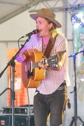 August 2, 2019, Loveland, Colorado, U.S: TONY MIHALY, singer and folk guitar, and the band, Mihaly perform at the Arise Music Festival. This family-friendly annual 3-day premiere multi-genre music, yoga, art, and camping festival, in it s 7th year in the beautiful hills of Sunrise Ranch, has a leave-no trace ethos for it s 13,000 festival goers, and is committed to providing a joyous pathway for building and strengthening community. Loveland U.S. - ZUMAm92_ 20190802_zap_m92_001 Copyright: xDonxSeniaxMurrayx