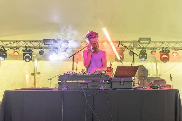 August 2, 2019, Loveland, Colorado, U.S: DJ DREZ performs the tunes at the Arise Music Festival. This family-friendly annual 3-day premiere multi-genre music, yoga, art, and camping festival, in it s 7th year in the beautiful hills of Sunrise Ranch, has a leave-no trace ethos for it s 13,000 festival goers, and is committed to providing a joyous pathway for building and strengthening community. Loveland U.S. - ZUMAm92_ 20190802_zap_m92_011 Copyright: xDonxSeniaxMurrayx