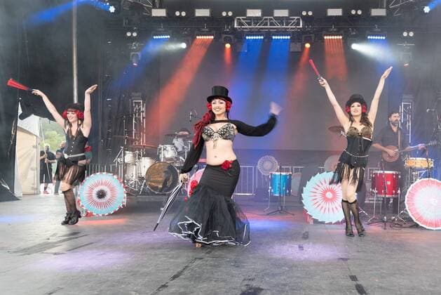 August 2, 2019, Loveland, Colorado, U.S: Beats Antique performs the tunes at the Arise Music Festival. This family-friendly annual 3-day premiere multi-genre music, yoga, art, and camping festival, in it s 7th year in the beautiful hills of Sunrise Ranch, has a leave-no trace ethos for it s 13,000 festival goers, and is committed to providing a joyous pathway for building and strengthening community. Loveland U.S. - ZUMAm92_ 20190802_zap_m92_013 Copyright: xDonxSeniaxMurrayx