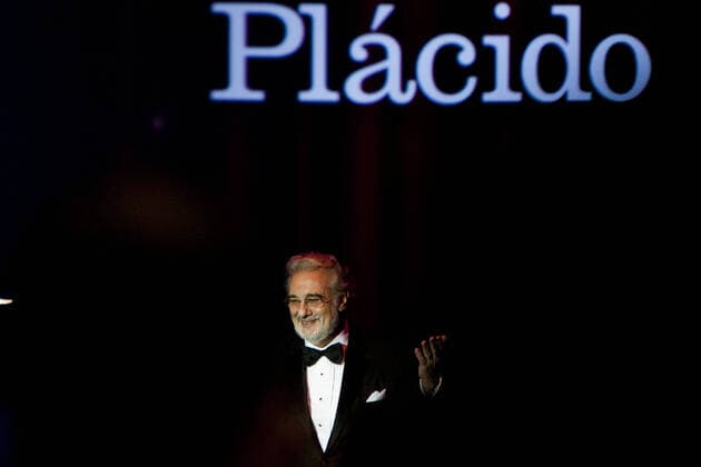 October 8, 2019, Las Vegas, Nevada, United States of America: Placido Domingo resigns as general director of the LA Opera, a position he held since 2003. An ongoing investigation into allegations of sexual harassment, which he has denied, led to his resignation. FILE PHOTO: Placido Domingo acknowledges the audience during the Latin Recording Academy s Person of the Year presented to opera singer Placido Domingo at the .Mandalay Bay Resort in Las Vegas, Nevada on Wednesday, November 10, 2010. ADRIAN SANCHEZ-GONZALEZ PI Las Vegas United States of America - ZUMAp124 20191008_zaa_p124_009 Copyright: xAdrianxSanchezxGonzalez Pix