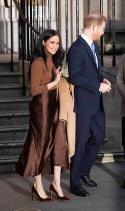 PAP01202304 On their first official engagement in the new year, Prince Harry, Duke of Sussex and Meghan, Duchess of Sussex, visit Canada House in London. Their Royal Highnesses wanted to meet with HE. Ms. Janice Charette, High Commissioner in Canada to the UK as well as staff to thank them for the warm Canadian hospitality and support they received during their recent stay inn Canada. After their meeting the royal couple visit the Canada Gallery to view a special exhibition by Indigenous Canadian artist, Skawennati. Pictured: Prince Harry, Duke of Sussex, Meghan, Duchess of Sussex 249541 2020-01-07 London Markle, Meghan (Duchesse de Sussex) Copyright: xPapixsx xStarfacex STAR_249541_011