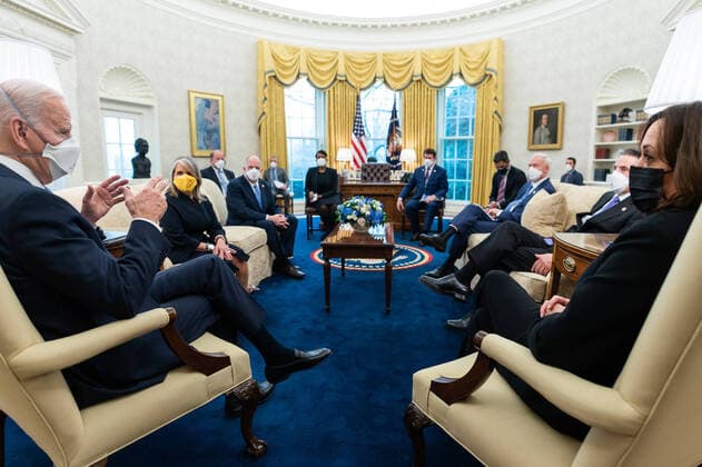 February 12, 2021 - Washington, D.C., USA - President Joe Biden and Vice President Kamala Harris meet with Governors and Mayors in the Oval Office of the Friday, Feb. 12, 2021, to discuss the American Rescue Plan. To the Presidentâ„¢s right, New Mexico Gov. Michelle Lujan-Grisham; Detroit, Michigan Mayor Mike Duggan; Maryland Gov. Larry Hogan; COVID-19 Response Coordinator Jeff Zients; Atlanta, Georgia Mayor Keisha Lance Bottoms; Arlington, Texas Mayor Jeff Williams; Miami, Florida Mayor Francis Suarez; Arkansas Gov. Asa Hutchinson; Director of the National Economic Council Brian Deese; and New York Gov. Andrew Cuomo. Washington USA - ZUMAz03_ 20210212_sha_z03_276 Copyright: xWhitexHousex