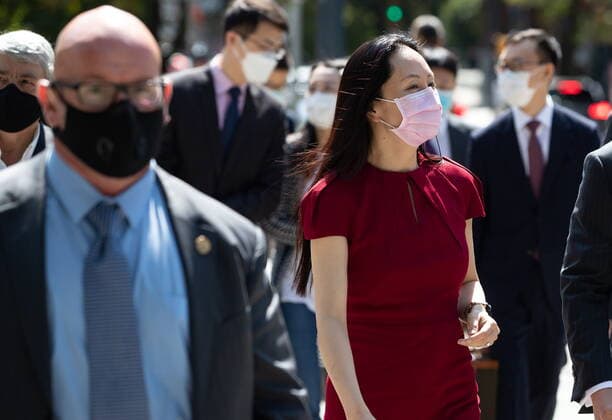 August 10, 2021, Vancouver, BC, Canada: Meng Wanzhou, chief financial officer of Huawei, leaves B.C. Supreme Court during a break from her extradition hearing, in Vancouver, on Tuesday, August 10, 2021. Vancouver Canada - ZUMAc35_ 20210810_zaf_c35_046 Copyright: xDarrylxDyckx