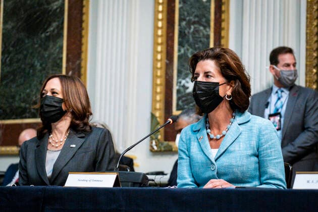 September 9, 2021, Washington, District of Columbia, USA: United States Secretary of Commerce Gina Raimondo & U.S. Delegation Chair, right, and US Vice President Kamala Harris, left, look on during opening remarks at the U.S.-Mexico High Level Economic Dialogue (HLED) in the Indian Treaty Room of the Eisenhower Executive Office Building in Washington, DC on September 9, 2021. Secretary of State Antony Blinken, Secretary of Commerce Gina Raimondo, Homeland Security Secretary Alejandro Mayorkas, U.S. Trade Representative Katherine Tai, USAID Administrator Samantha Power, and U.S. Ambassador to Mexico Ken Salazar also participated Washington USA - ZUMAs152 20210909_zaa_s152_018 Copyright: xPetexMarovichx