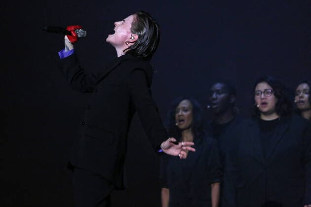 Christine and the Queens perform during the Global Citizen Live concert in Paris on Saturday, September 25, 2021. The concert, held at the base of the Eiffel Tower, is one of several taking place in cities around the world including New York, Los Angeles, London, Sydney, Lagos, Rio, Mumbai and Seoul. The event aims to raise awareness for issues related to the climate and ending poverty. PARI20210925047 DAVIDxSILPA