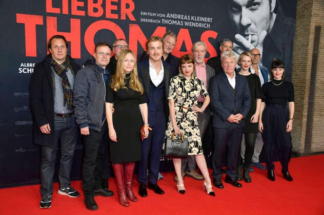 Till Derenbach, Thomas Wendrich, Christian Granderath, Anja Schneider, Albrecht Schuch, Michael Souvignier, Jella Haase, Guest, Christoph Liedke, Jörg Schüttauf, Zoe Valks, Andreas Kleinert and Paula Hans at the premiere of the feature film Lieber Thomas at Kino International Berlin, 03 11 2021 Foto:xN.xKubelkax xFuturexImage