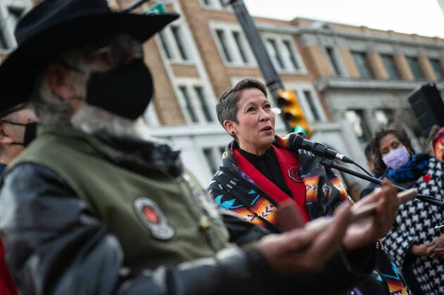 November 8, 2021, Vancouver, British Columbia, Canada: MELANIE MARK, British Columbias Minister of Tourism, Arts, Culture and Sport and a member of the Nisga a Nation, speaks about Indignous people s sacrifice during ceremonies for National Indigenous Veterans Day at Victory Square, downtown Vancouver, Nov. 8. Vancouver Canada - ZUMAb217 20211108_zip_b217_004 Copyright: xQuinnxBenderx