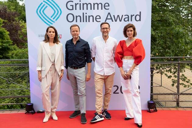 From left Natalie AMIRI, presenter, Georg RESTLE, presenter, ,,Monitor,, ARD WDR , Simon BEECK, presenter, Marie NASEMANN, actress, red carpet, red carpet show, presentation of the Grimme Online Awards 2022 on 23 06 2022 in the Flora Koeln,