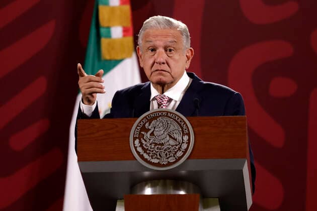 July 25, 2022, Mexico City, Mexico City, Mexico: July 25, 2022, Mexico City, Mexico: Mexican President Andres Manuel Lopez Obrador, gestures while talk during his meeting with reporters during his daily morning briefing at the national palace. on July 25, 2022 in Mexico City, Mexico. Mexico City Mexico - ZUMAe321 20220725_zia_e321_015 Copyright: xLuisxBarronx xEyepixxGroupx