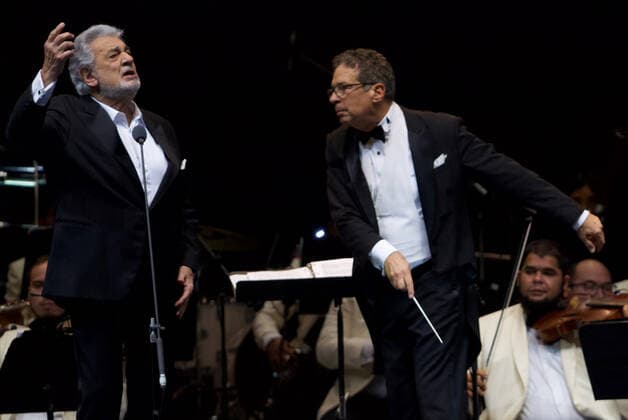 August 16, 2022, Mexico City, Mexico City, Mexico: August 16, 2022, Mexico City, Mexico: The Spanish tenor Placido Domingo, 81, performs on stage as part of his Mexico s Tour at Mexico City Arena. on August 16, 2022 in Mexico City, Mexico. Mexico City Mexico - ZUMAe321 20220816_zia_e321_103 Copyright: xJulianxLopezx xEyepixxGroupx