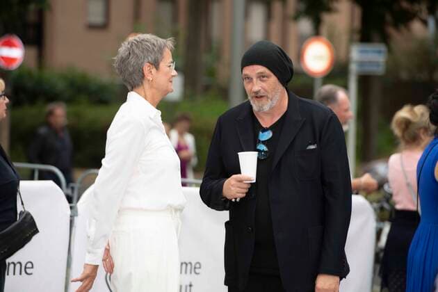f l Dr Frauke GERLACH, Director Adolf Grimme Institute, Torsten STRAETER, Comedian, Award Winner Entertainment for Chez Kroemer, Red Carpet, Red Carpet Show, Arrival, Arrival, 58 Adolf Grimme Award Adolf Grimme Award Grimme Award in Marl, 26 08 2022 Ã