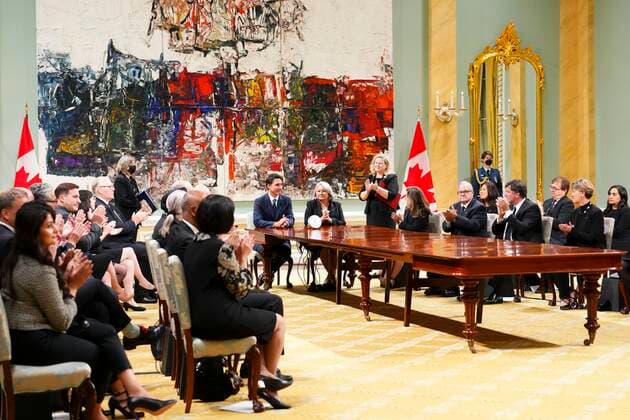 September 10, 2022, Ottawa, ON, CANADA: Prime Minister Justin Trudeau, Governor General Mary Simon and Cabinet take part in a ceremony to proclaim the accession of the new Sovereign, King Charles III, at Rideau Hall, in Ottawa, Saturday, Sept. 10, 2022. Ottawa CANADA - ZUMAc35_ 20220910_zaf_c35_037 Copyright: xSeanxKilpatrickx