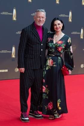 Mimi FIEDLER, actress, and husband Otto STEINER, red carpet, red carpet show, arrival, arrival, German Television Award, German Television Award 2022, German Television Award 2022 in Cologne, on 14 09 2022
