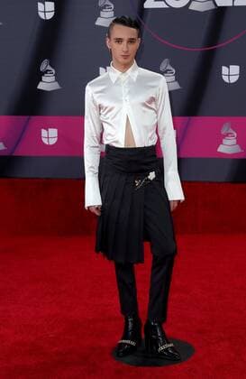 Pol Granch at arrivals for 23rd Annual Latin GRAMMY Awards 2022 - Part 2, Michelob ULTRA Arena, Mandalay Bay Resort Casino, Las Vegas, NV November 17, 2022. Photo By: MORA Everett Collection at arrivals for 23rd Annual Latin GRAMMY Awards 2022 - Part 2, Michelob ULTRA Arena, Mandalay Bay Resort Casino, Las Vegas, NV November 17, 2022. Photo By: MORA Everett Collection PUBLICATIONXNOTxINxCANxCHNxFRAxITAxJPNxNORxPOLxRUSxESPxUKxUSA