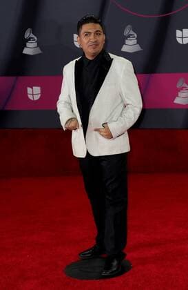 Eddy Naypes at arrivals for 23rd Annual Latin GRAMMY Awards 2022 - Part 2, Michelob ULTRA Arena, Mandalay Bay Resort Casino, Las Vegas, NV November 17, 2022. Photo By: MORA Everett Collection at arrivals for 23rd Annual Latin GRAMMY Awards 2022 - Part 2, Michelob ULTRA Arena, Mandalay Bay Resort Casino, Las Vegas, NV November 17, 2022. Photo By: MORA Everett Collection PUBLICATIONXNOTxINxCANxCHNxFRAxITAxJPNxNORxPOLxRUSxESPxUKxUSA
