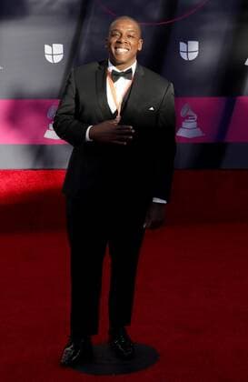 Scott Summers at arrivals for 23rd Annual Latin GRAMMY Awards 2022 - Part 2, Michelob ULTRA Arena, Mandalay Bay Resort Casino, Las Vegas, NV November 17, 2022. Photo By: MORA Everett Collection at arrivals for 23rd Annual Latin GRAMMY Awards 2022 - Part 2, Michelob ULTRA Arena, Mandalay Bay Resort Casino, Las Vegas, NV November 17, 2022. Photo By: MORA Everett Collection PUBLICATIONXNOTxINxCANxCHNxFRAxITAxJPNxNORxPOLxRUSxESPxUKxUSA