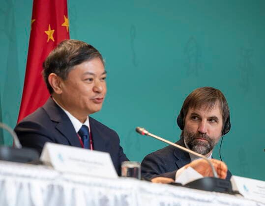 December 17, 2022, Montreal, PQ, CANADA: Huang Runqiu, left, President of the COP 15 and Minister of Ecology and Environment of China speaks as Steven Guilbeault, Minister of Environment and Climate Change Canada, looks on during a press conference at the COP 15 summit on biodiversity, in Montreal, Saturday, Dec. 17, 2022. Montreal CANADA - ZUMAc35_ 20221217_zaf_c35_037 Copyright: xPeterxMccabex