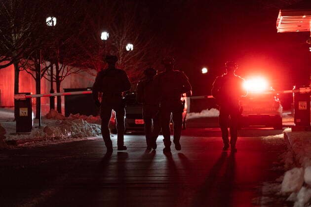 December 18, 2022, Vaughan, ON, CANADA: York Regional Police tactical officers attend the scene of a shooting in Vaughan, Ont., Sunday, Dec. 18, 2022. Police say multiple people are dead, including the suspect, after a shooting in an apartment building. Vaughan CANADA - ZUMAc35_ 20221218_zaf_c35_133 Copyright: xArlynxMcadoreyx