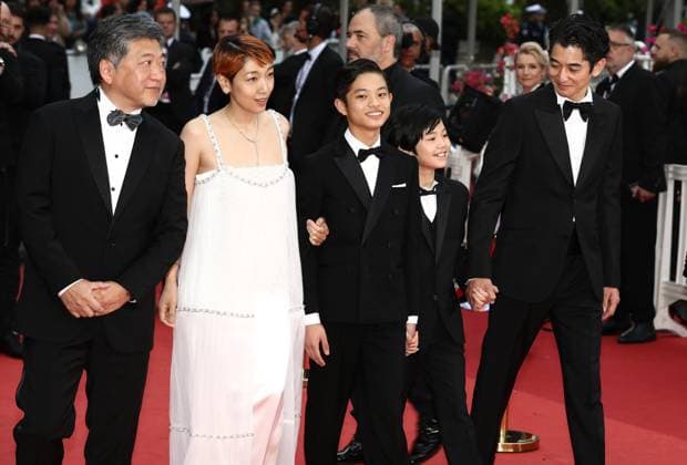 May 17, 2023, Cannes, Cote d Azur, France: Kaibutsu cast and crew including YUJI SAKAMOTO, EITA NAGAYAMA, HINATA HIIRAGI, KUROKAWA SOYA, SAKURA ANDO and Director HIROKAZU KORE-EDA attend the screening of Kaibutsu during the 76th Annual Cannes Film Festival at Palais des Festivals on May 17, 2023 in Cannes, France Cannes France - ZUMAc179 20230517_zep_c179_280 Copyright: xMickaelxChavetx