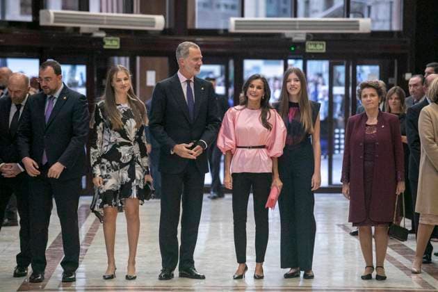 The King and Queen of Spain, the Princess of Asturias and Infanta Sofia preside over the 31st Princess of Asturias Awards Concert (L-R) The President of Asturias, Adrian Barbon, Princess Leonor, King Felipe VI, Queen Letizia and Infanta Sofia on their arrival at the XXXI Princess of Asturias Concert, at the Oviedo Auditorium, on October 19, 2023, in Oviedo, Asturias, Spain. Today marks the beginning of the events for the 2023 Princess of Asturias Awards, to be held tomorrow, October 20. The King and Queen, the Princess and the Infanta will preside over the XXXI Princess of Asturias Awards Concert after receiving in audience this morning the recipients of the 2023 Asturias Medals, the winners of the 2022 End of Degree Awards of the Universi Copyright: xEuropaxPress ABACAx 872467_038 EuropaxPress ABACAx 872467_038