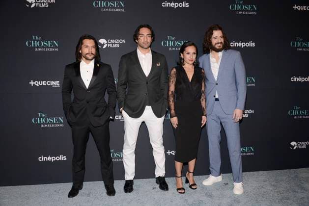 February 19, 2024, Mexico City, Ciudad de Mexico, Mexico: February 19, 2024, Mexico City, Mexico: (L-R) Shahar Isaac, Abe Bueno Jallad, Vanessa Benavente and Jonathan Roumie attend the red carpet of The Chosen Tv series season 4 premiere at Cinepolis Miyana. on February 19, 2024, Mexico City, Mexico. Mexico City Mexico - ZUMAe321 20240219_zea_e321_030 Copyright: xCarlosxTischler xEyepixxGroupx