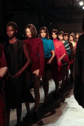 - Milan, Milan Women s Fashion Week: Fall Winter 2025 - Women s Fashion, Autumn Winter 2025.- fashion show - catwalk Pictured: Model - - Copyright: xIPA ABACAx