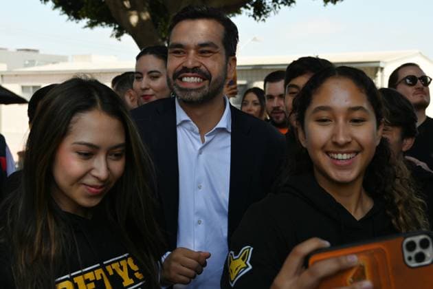 May 22, 2024, Tijuana, Baja California, Mexico: Long-shot Mexican presidential candidate of the Citizens Movement party (MC), Jorge Alvarez Maynez, campaigned in Tijuana, Baja California, Mexico seeking the youth vote at the CETYS University campus on Wednesday, May 22, 2024. Tijuana Mexico - ZUMAm180 20240522_zip_m180_003 Copyright: xCarlosxA.xMorenox