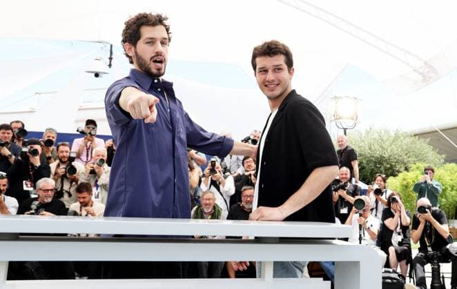 Photocall du film Vivre, Mourir, Renaitre To Live, To Die, To Live Again lors du 77eme Festival International du Film de Cannes Victor Belmondo Photocall du film Vivre, Mourir, Renaitre To Live, To Die, To Live Again lors du 77eme Festival International du Film de Cannes le 23 mai 2024 Jacovides Moreau bestimage Photocall for the film Vivre, Mourir, Renaitre Live, Die, Reborn at the 77th edition of the Cannes Film Festival in Cannes, southern France, on May 23, 2024 Cannes France Copyright: xJACOVIDES-MOREAUx xBESTIMAGExJACOVIDES-MOREAUx xBESTIMAGEx