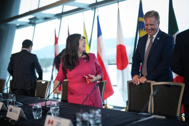 November 28, 2024, Vancouver, Bc, CANADA: Canada s Minister of Export Promotion, International Trade and Economic Development Mary Ng, left, and New Zealand Minister of Trade Todd McClay laugh while speaking after the closing news conference at the Comprehensive and Progressive Agreement for Trans-Pacific Partnership (CPTPP) commission meeting, in Vancouver, on Thursday, November 28, 2024. Vancouver CANADA - ZUMAc35_ 20241128_zaf_c35_100 Copyright: xDarrylxDyckx